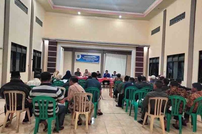 Babinsa Madukara Hadiri Musdes Penyusunan RKPDes Tahun 2024 Desa Limbangan