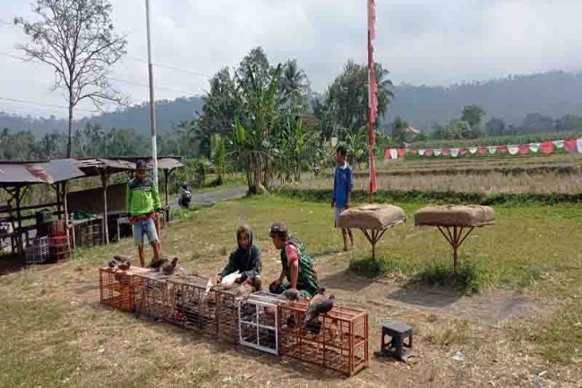 Mewujudkan Keakraban, Babinsa Koramil Madukara Komsos Warga Binaan