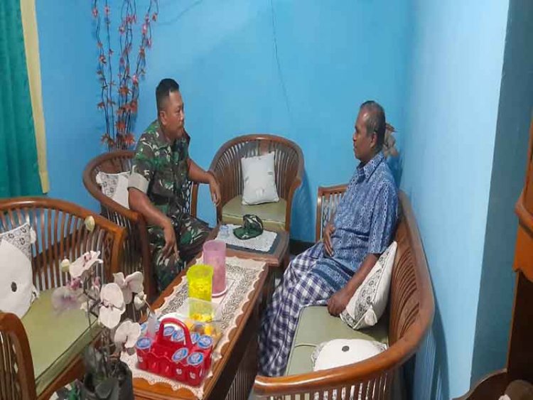 Babinsa Madukara Komunikas Sosial Dengan Tokoh Masyarakat