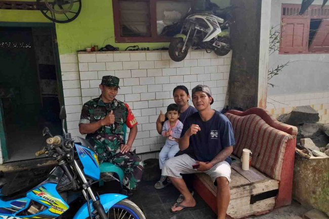 Keakraban Babinsa  Koeamil 14/Madukara Dan Warganya,Tumbuhkan Kekompakan Serta Kemanunggalan