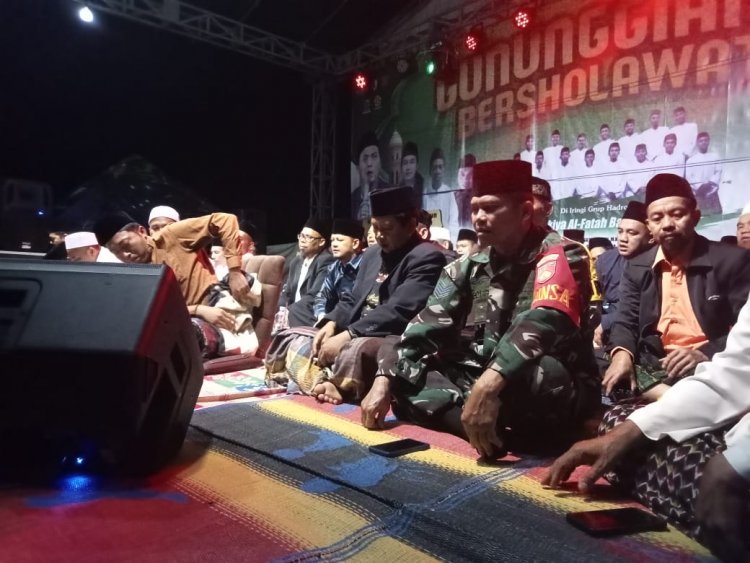 Babinsa Koramil 14/Madukara Hadiri Gunung giyana Bersholawat