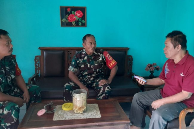 Mewujudkan Keakraban, Babinsa Koramil 14/Madukara Komsos Dengan Warga Binaan