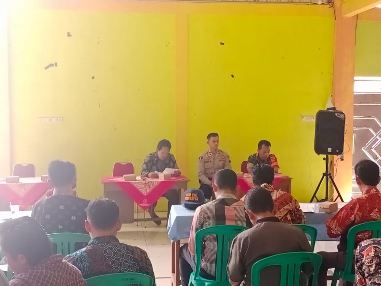 DUKUNG PEMBANGUNAN DESA, BABINSA HADIRI MUSRENBANG DESA GUNUNG GIANNA