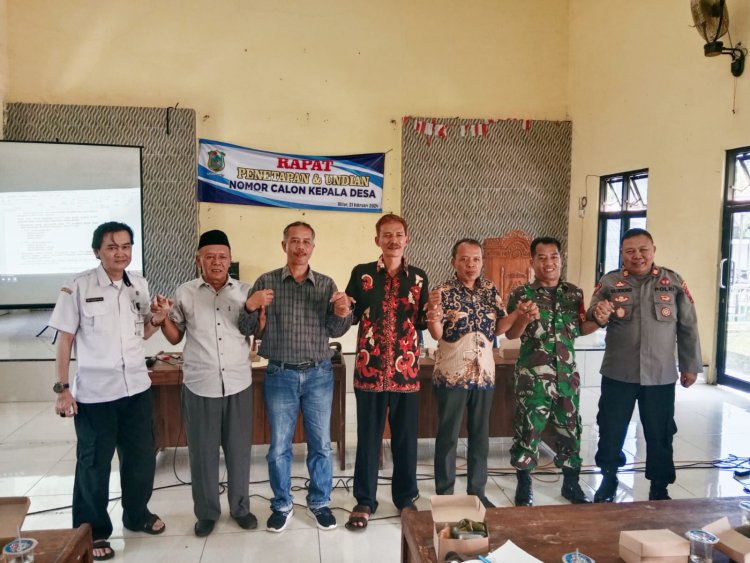 Babinsa Koramil 14/Madukara Hadiri Penetapan Calon Kades dan Pengundian Nomor Urut
