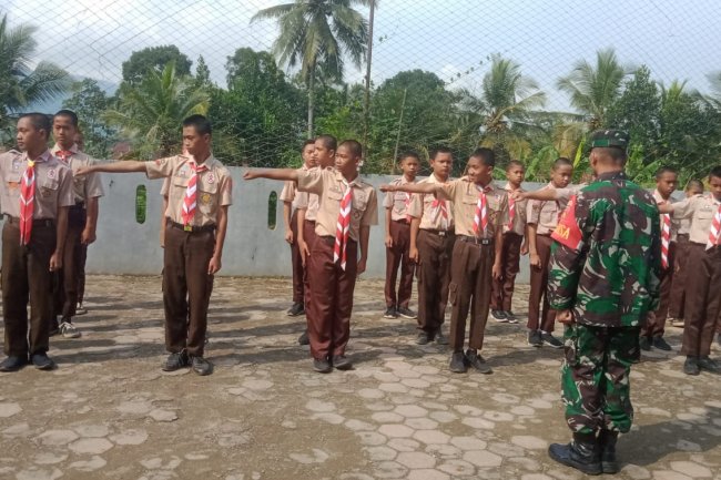 Bentuk Karakter Anak Bangsa Yang Hebat Babinsa Beri Materi Wawasan Kebangsaan