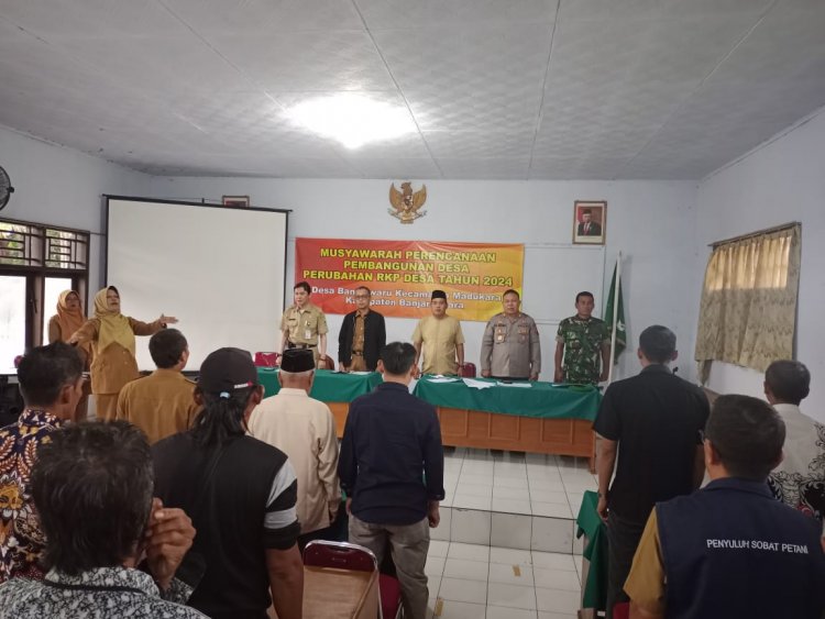 Babinsa Hadiri Musdes Penyusunan Perubahan RKPDes Tahun 2024 Desa Bantarwaru