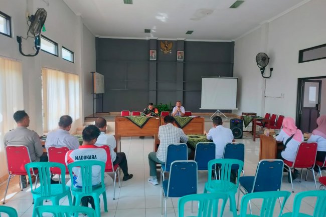 Salah Satu Bentuk Sinergitas,Babinsa Hadiri rapat penting Dalam Rangka Persiapan HUT RI Ke 79