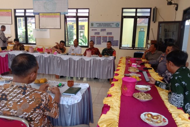 Kehadiran Babinsa,Mewakili Danramil Dalam Kegiatan IKK Desa se Kecamatan Madukara.