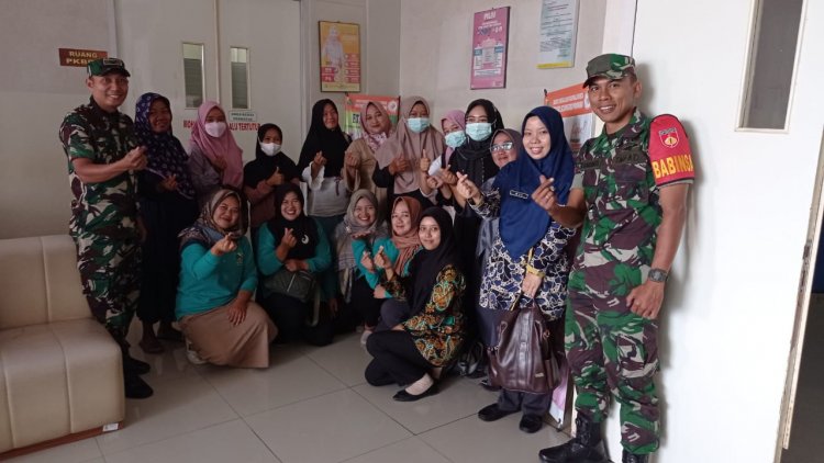 Babinsa Melaksanakan Pendampingan Kegiatan Pelayanan KB