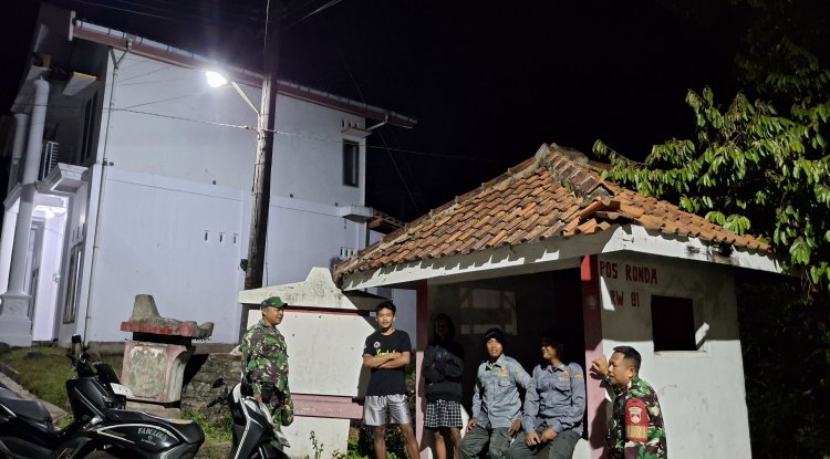 Patroli Gabungan TNI, Perkuat Siskamling dan Sosial